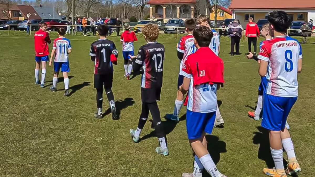 [2:4] Pomorze Potęgowo – AP Gryf Słupsk. Raport z meczu SKO C2 |