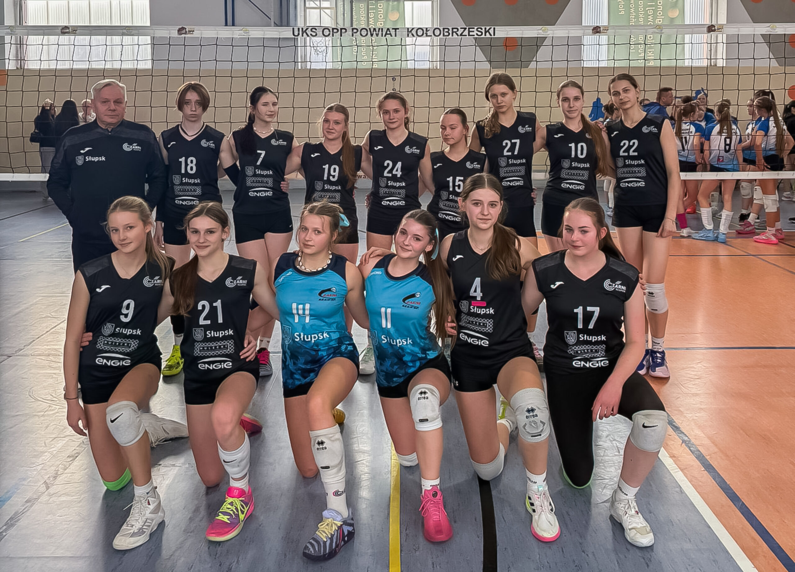Radość siatkarek TPS Czarni Słupsk po udanej akcji w Kołobrzegu