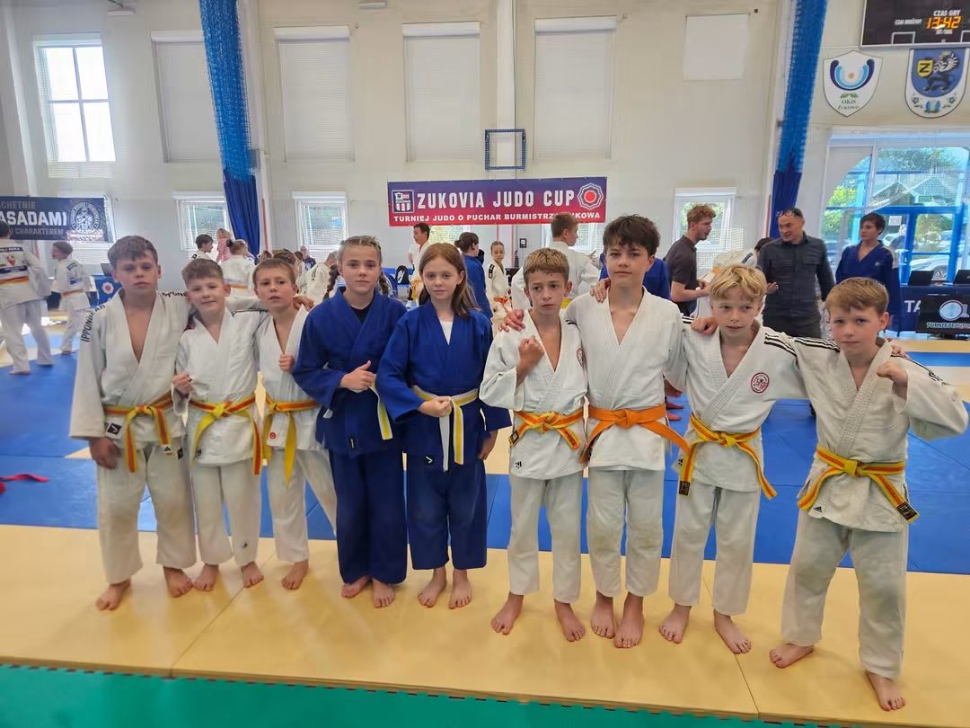 Młodzi judocy TS Judo Gryf Słupsk na podium i macie w Żukowie